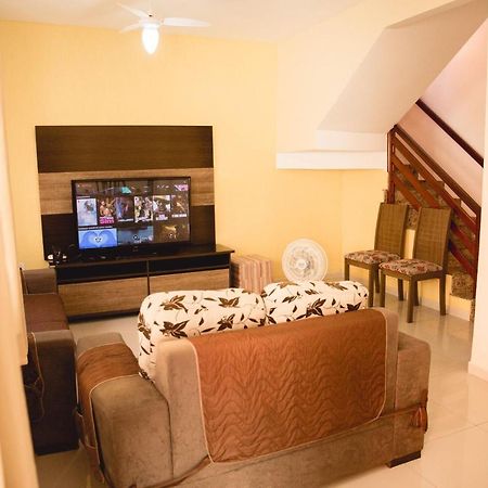 Casa A 400 M Da Praia Do Centro - Wifi 200Mb - Garagem - Tv 500 Canais - 2 Quartos - Cozinha Equipada - Churrasqueira Rio das Ostras Exterior photo